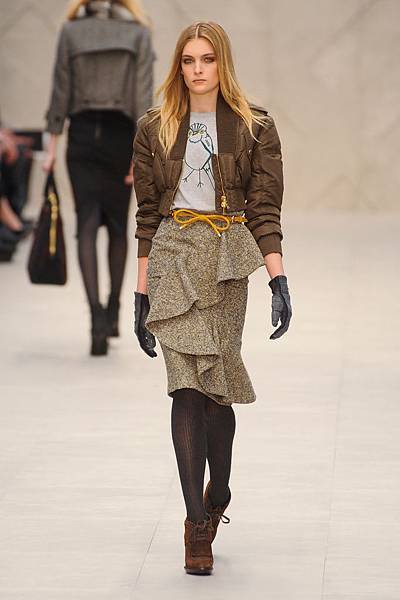 Burberry-Prorsum-AW-12-c