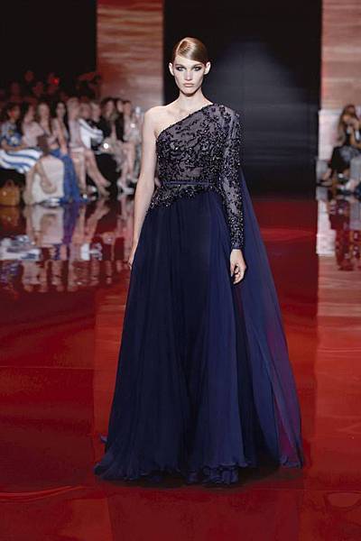 elie-saab-fall-2013-2014-couture (5).jpg