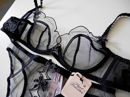 Agent Provocateur法式薄襯內衣 ブラジャーが大好き 痞客邦