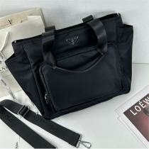 PRADA ハンドバッグ ナイロン トライアングルロゴ 2ウ PRADA ハンドバッグ ナイロン トライアングルロゴ 2ウ