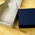 第二層內盒為硬紙盒.jpg