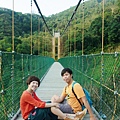 能坐在吊橋上拍照的感覺好讚呀!