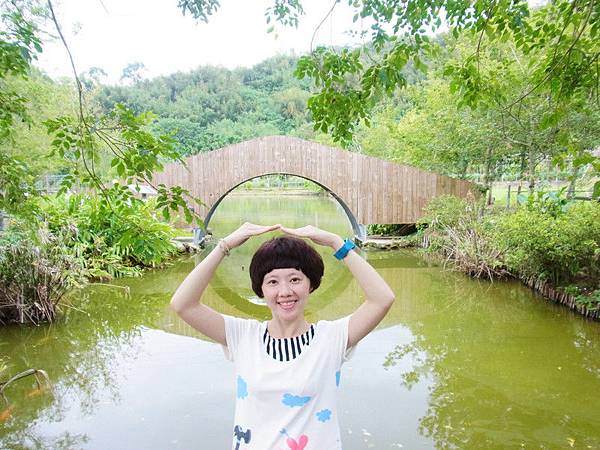 當然要划獨木舟是要另外付費的