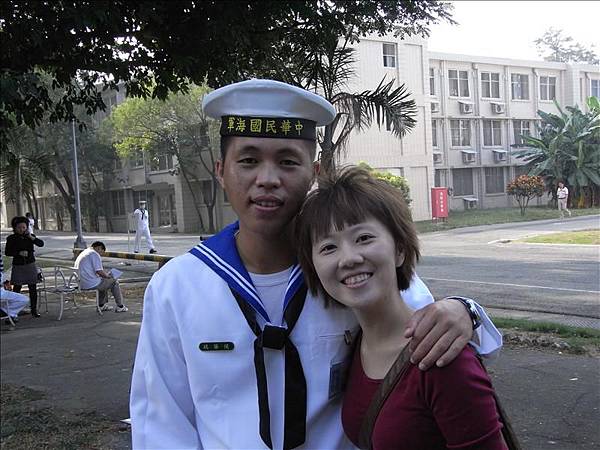 09 11 29海軍艦艇兵 阿呆的懇親會 天才與阿呆 有發現阿呆有柔和圓圓的雙眼嗎 天才阿呆小玩家 痞客邦 09 11 29海軍艦艇兵 阿呆的懇親會 天才與阿呆 有發現阿呆有柔和圓圓的雙眼嗎 天才阿呆小玩家 痞客邦