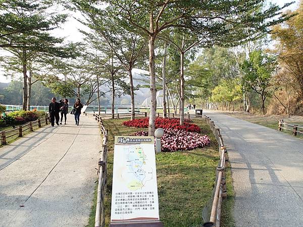 就是逛逛公園一大圈.今日形成很優閒