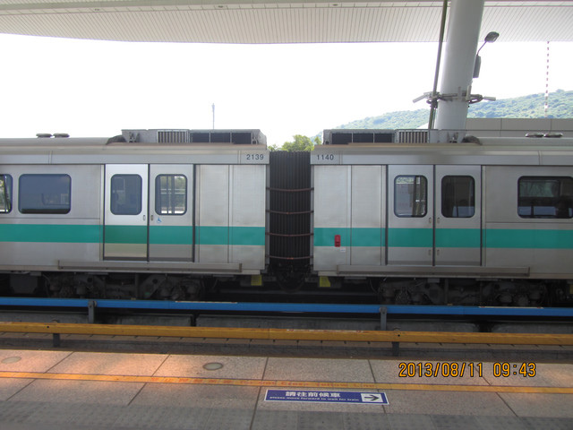 高雄捷運初次體驗 電車篇 小蜜蜂 ㄉ世界 痞客邦