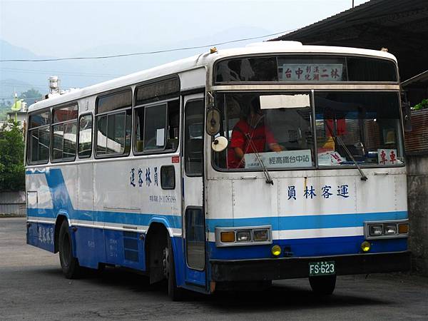 YLBUS623 089.jpg