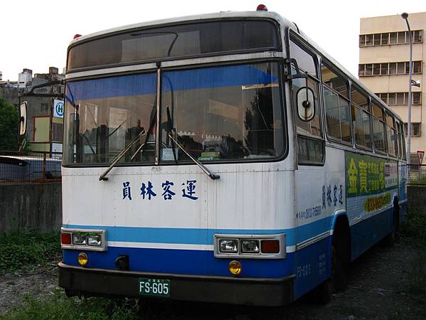 YLBUS623 129.jpg