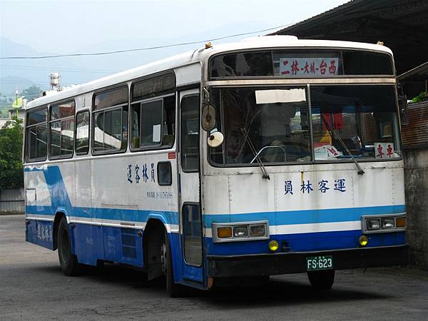 YLBUS623 088.jpg