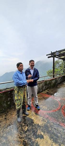 2020319羅東林管處董世良副處長頒發《108年林業計畫績優社區》獎牌_200319_0057_0.jpg 2020319羅東林管處董世良副處長頒發《108年林業計畫績優社區》獎牌_200319_0057_0.jpg