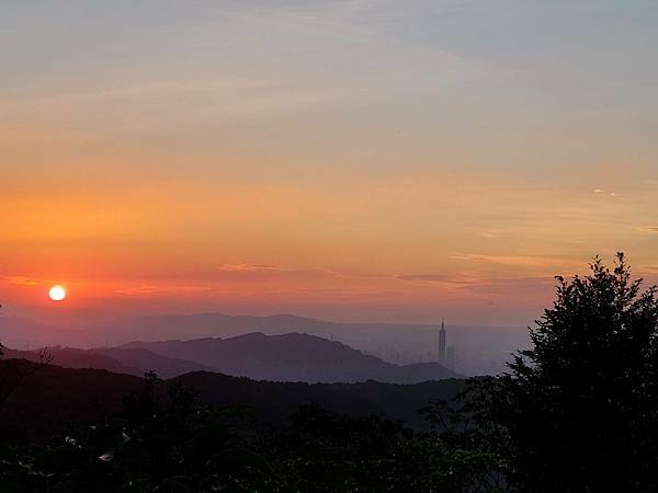 188126~樹屋遠眺.jpg 188126~樹屋遠眺.jpg