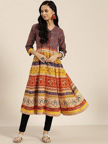 694cd34b-fc99-4e9a-87fd-21836e6f4e961626411794802-Sangria-Women-Mustard-Yellow--Navy-Blue-Ethnic-Motifs-Printe-1.jpg