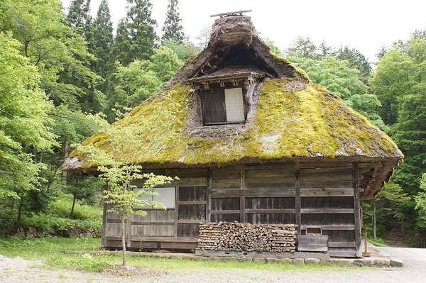 合掌屋