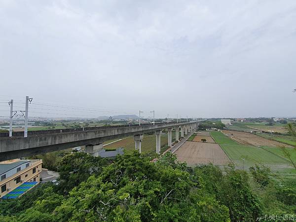 2021桐花祭｜台中外埔水流東桐花步道%26;高鐵觀景台｜健行賞桐花好去處~近距離感受高鐵呼嘯而過｜gigi手機玩透透-18.jpg