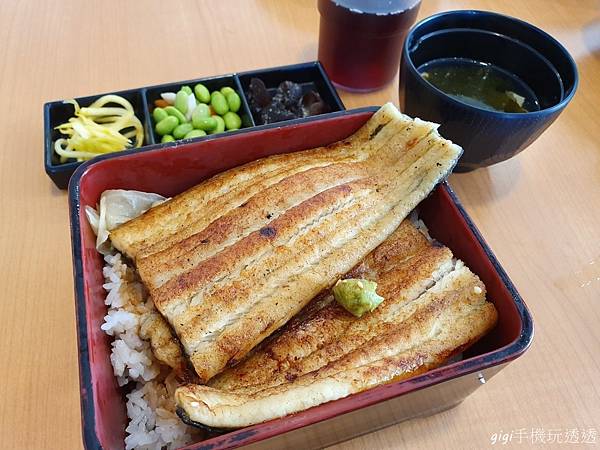 桃園美食｜竹圍漁港美食~鰻天下｜唯一鰻魚專賣店｜原味鮮甜白燒鰻、無刺感蒲燒鰻｜gigi手機玩透透-39.jpg