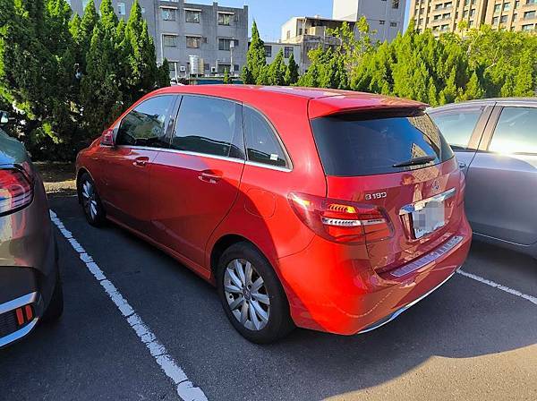關箱：我的小賓士Mercedes-Benz B180