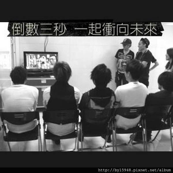 2012-08-15 15'51 今日我最文青衝了啦~相音Bin L!ve現場直擊@2012壹週刊娛樂大賞