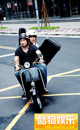 五月天憶往昔「放肆」開唱 MV曝光青澀往事06.jpg