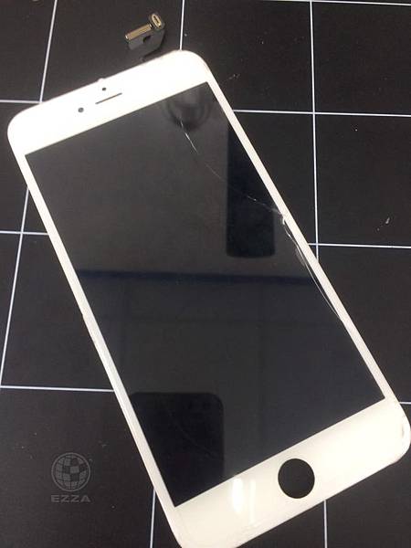 IPHONE 6S+ 不容許一點傷