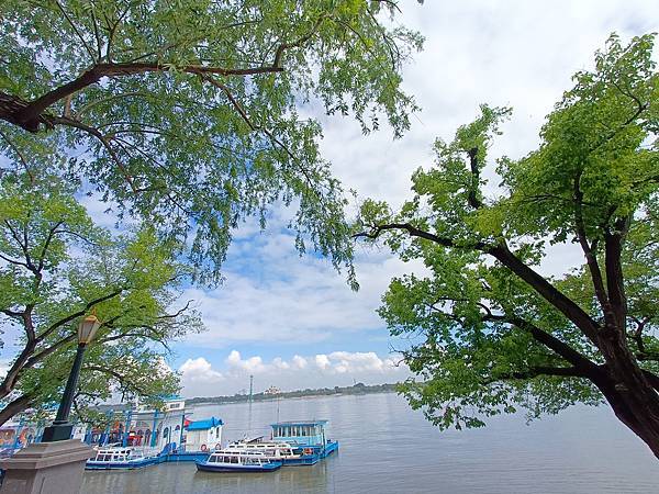 松花江美景(清晨&夕陽)、美食(俄羅斯佳餚)----哈爾濱之