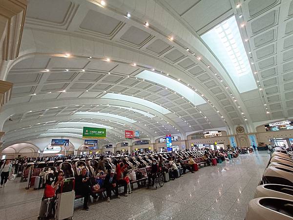 從哈爾濱搭高鐵-->大連, 1000公里4.5小時~~大連之 從哈爾濱搭高鐵-->大連, 1000公里4.5小時~~大連之