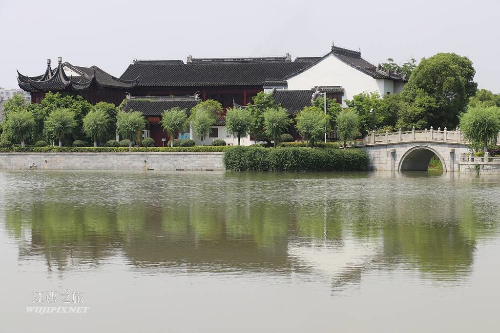 八大山人梅湖景區