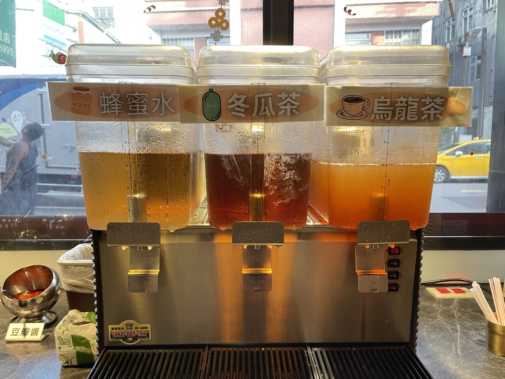 【食记】上官木桶锅中坜加盟店｜麻辣牛奶汤底超推 肉品海鲜超级