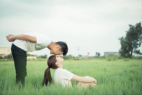 草屯自助婚紗新人：緯盛&莞儀