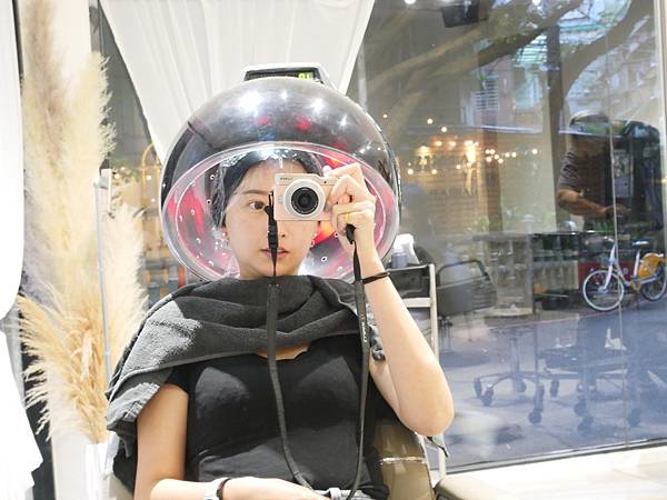 【J1做什麼】板橋髮廊推薦｜Fiole 黑曜光系統式護髮體驗