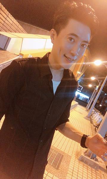 酒店職業介紹所梁小尊.jpg 酒店職業介紹所梁小尊.jpg