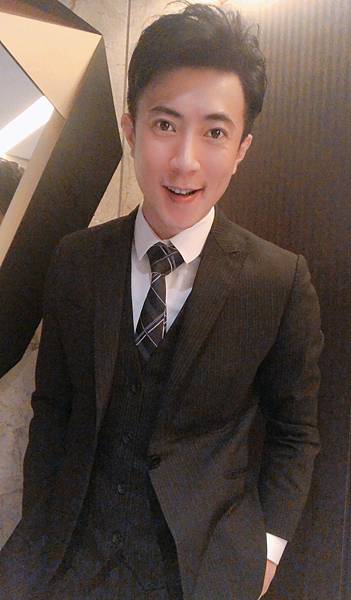 梁曉尊介紹酒店上班.jpg 梁曉尊介紹酒店上班.jpg