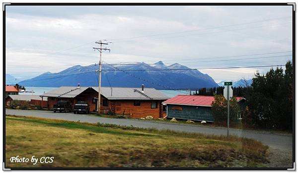 03 Atlin Village