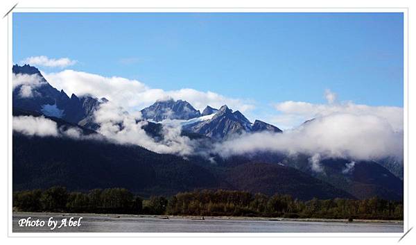 04 HainesHwy-AK7 Takhinsha Mts & Chilkat River 