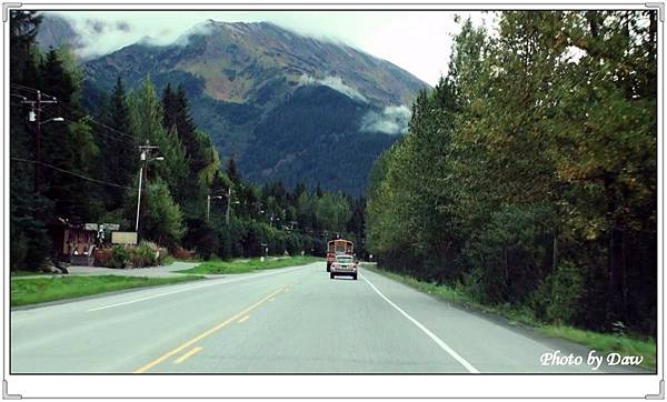 01 Alyeska Hwy.JPG