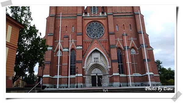 32 Uppsala domkyrka.jpg