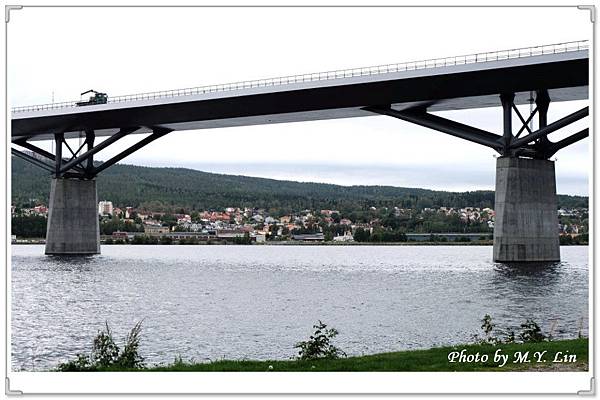 110 Sundsvall Bridge.JPG
