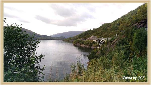 53 E6 Nordfjord Bridge .jpg