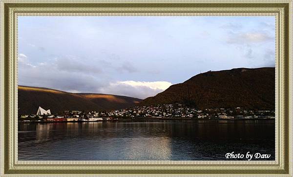 57 Tromso Port (Before sunset).jpg
