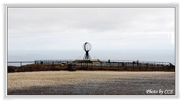 56 Nordkapp-Landmark of Ends of the Earth .JPG