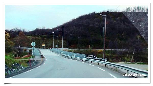 63 E6 Neiden Njavdanjohka Bridge.jpg