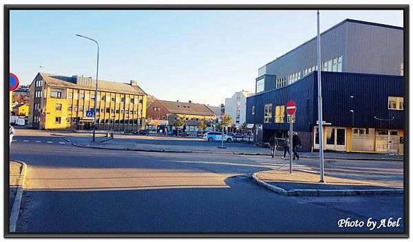 15 Kirkenes [City Square].jpg