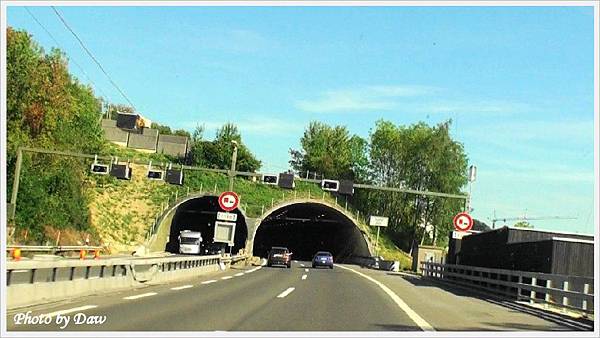 76 CH A2_EichTunnel.jpg