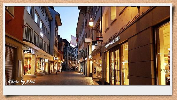 11 CH Luzern_OldTown.jpg