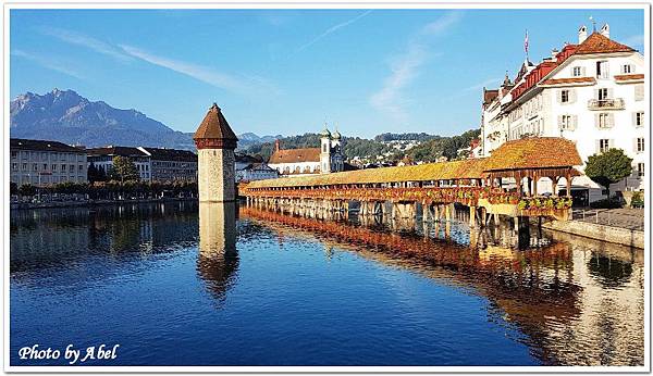 10 CH Luzern_Kapellbrucke.jpg