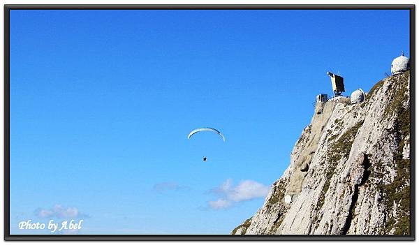 19 CH Pilatus_Paragliding.JPG