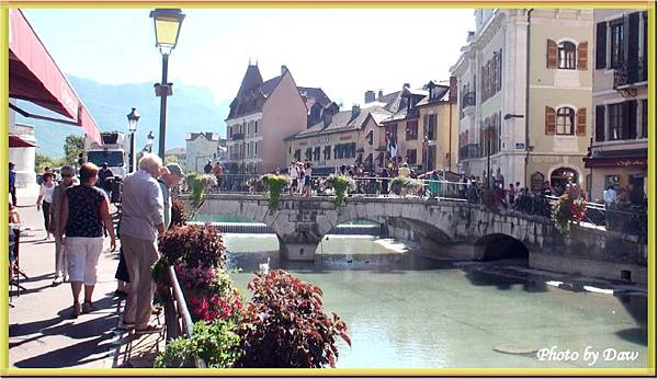 74 FR Annecy_PontPerriere.jpg