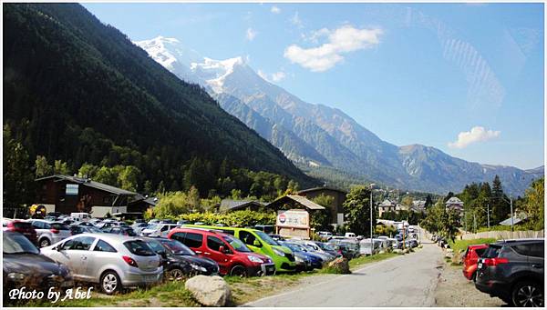 18 FR Chamonix-ParkingMontenvers.JPG