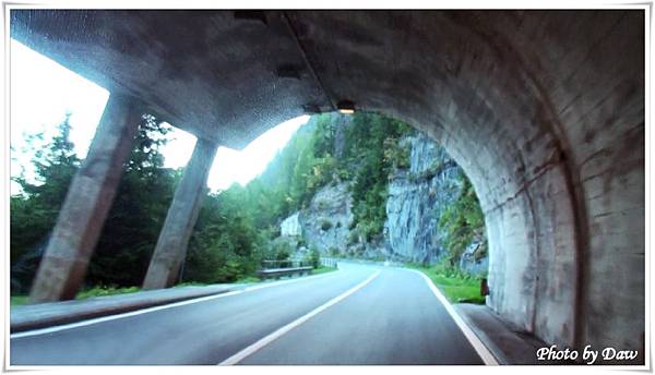 15 CH ForclazPass_TrouleroTunnel.jpg