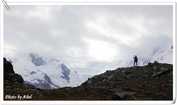 65 CH Hiking_Riffelsee.JPG