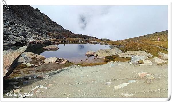 88 CH Hiking_KleinRiffelsee.jpg